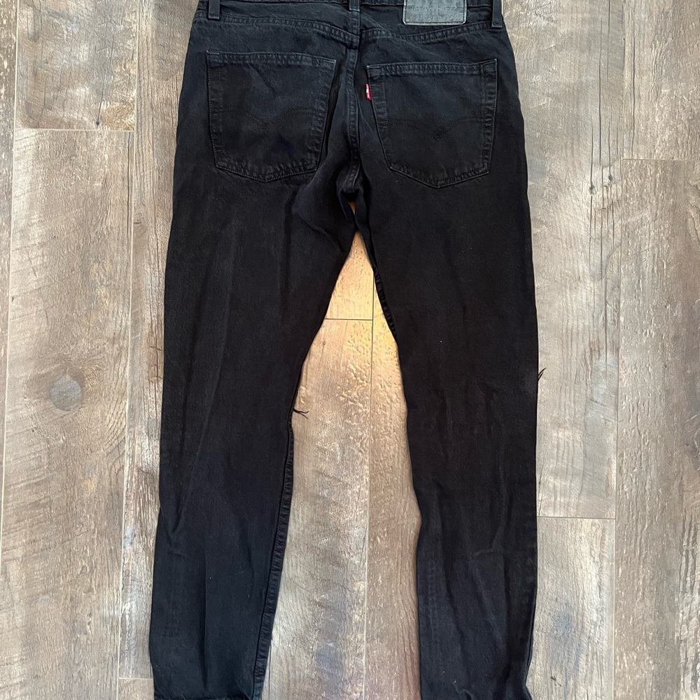 Levi’s 512 distressed jeans